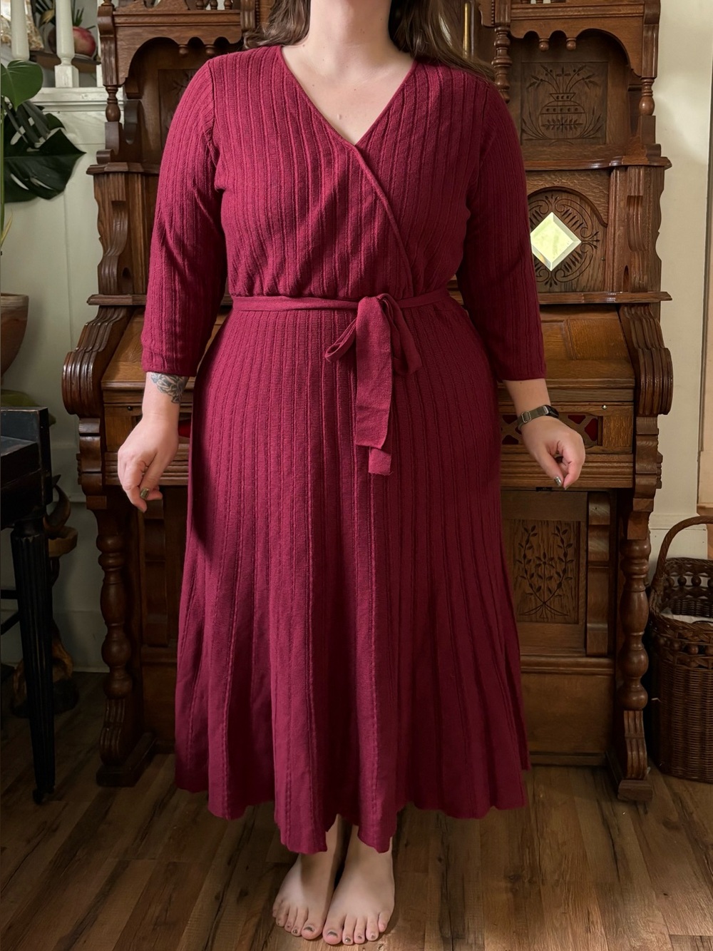 Gorgeous burgundy Jessica London knit sweater dress